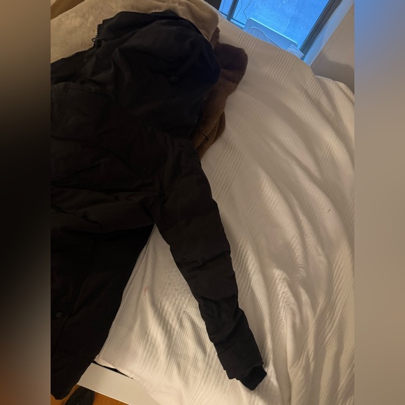 Canada Goose Black Shelburne Parka Style #3802L - Picture 9 of 10